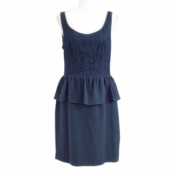 Club Monaco Dresses & Skirts - CLUB MONACO NAVY SLEEVELESS LACE PEPLUM MIDI DRESS - 10
